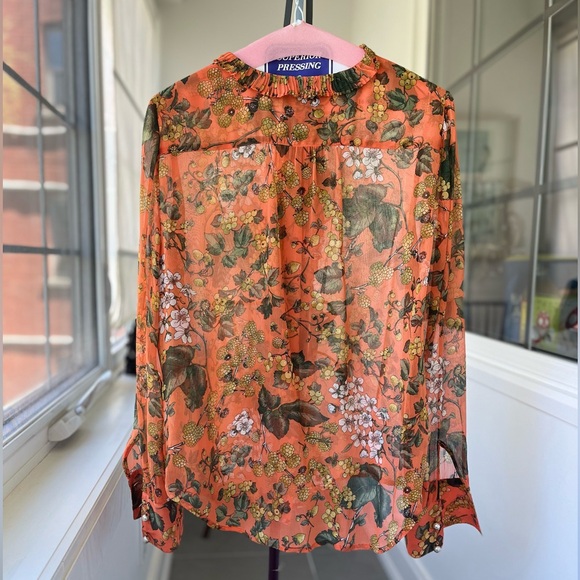 NWOT 100% Silk J. Crew Blouse (collectable) - Picture 2 of 5